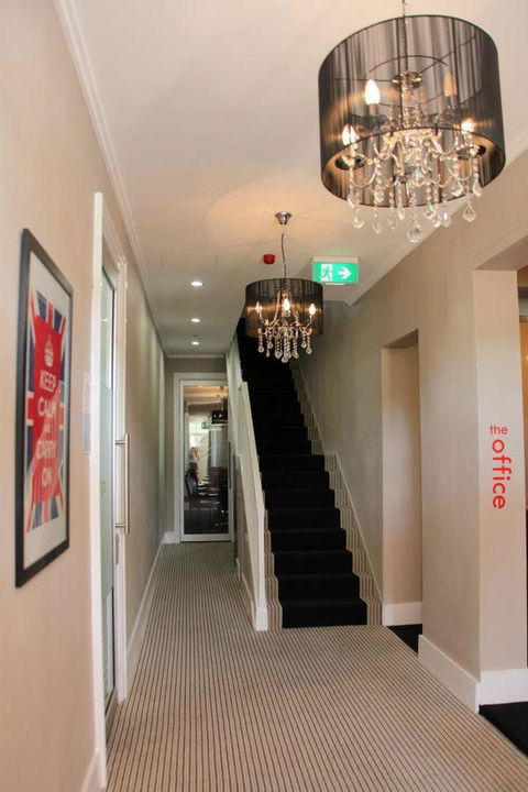 Crossroads Hotel - Accommodation NT 25