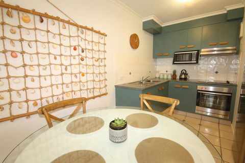 Cossies By The Sea - Accommodation NT 9