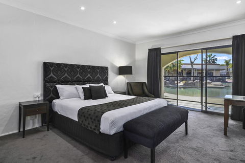 Quality Resort Siesta - Accommodation NT 20