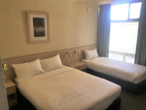 Junee Motor Inn - Accommodation NT 15