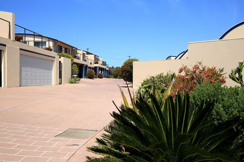 The Cove At Culburra - Direct Access To Beach - Accommodation NT 24