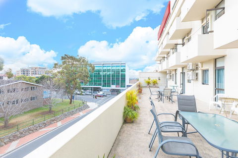 Metro Hotel Miranda - Accommodation NT 26