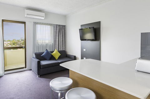 Metro Hotel Miranda - Accommodation NT 8