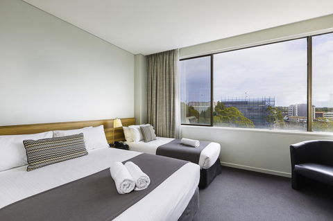 Metro Hotel Miranda - Accommodation NT 19