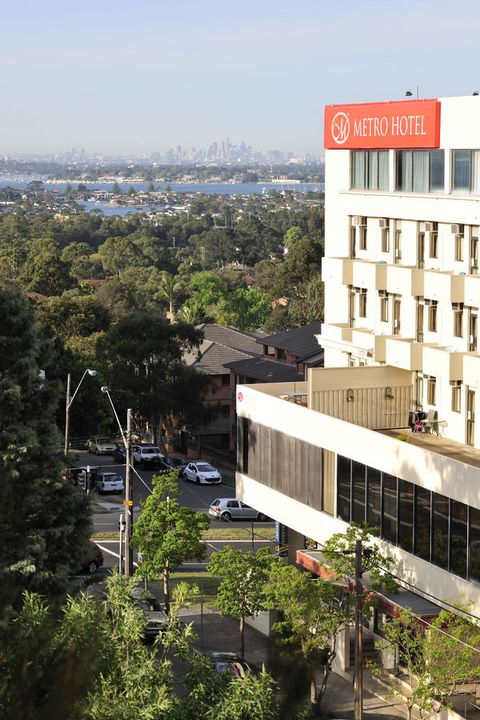 Metro Hotel Miranda - Accommodation NT 20