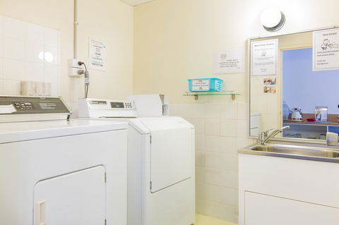 Metro Hotel Miranda - Accommodation NT 28