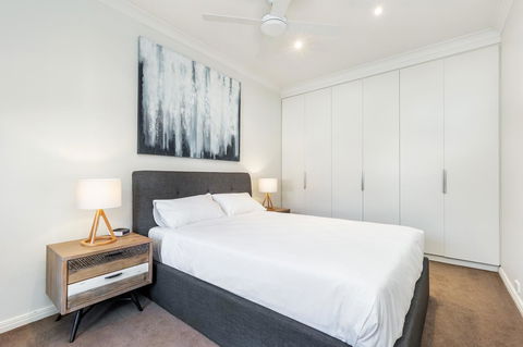 Kensington Self-Contained Modern House (89BROM) - Accommodation NT 13