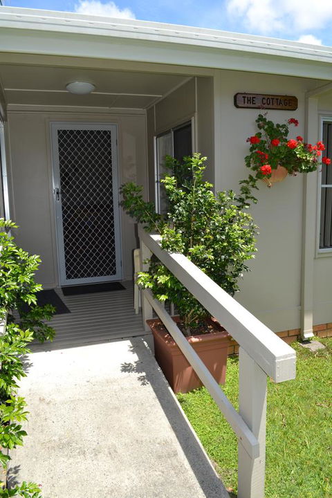 Sundial Holiday Units - Accommodation NT 22