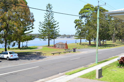 Sundial Holiday Units - Accommodation NT 10