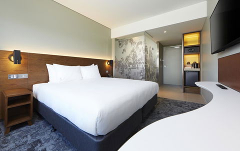 Holiday Inn Express Sydney Airport, An IHG Hotel - Accommodation NT 10