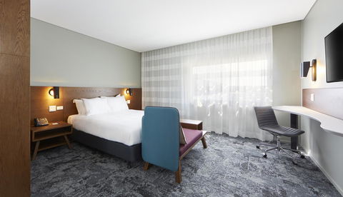 Holiday Inn Express Sydney Airport, An IHG Hotel - Accommodation NT 6