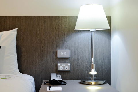 Rydges World Square - Accommodation NT 9