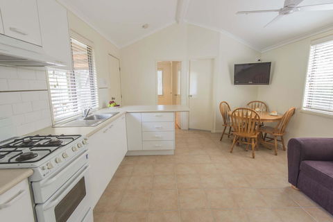 The Palms At Avoca - Accommodation NT 44