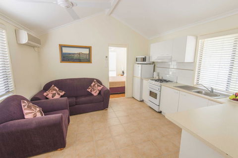 The Palms At Avoca - Accommodation NT 24
