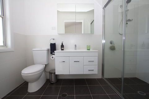 Stay In Mudgee The Grove, The Church, And Premium Private Homestead - Accommodation NT 7
