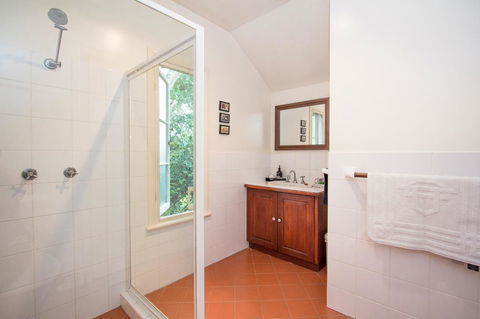 Stay In Mudgee The Grove, The Church, And Premium Private Homestead - Accommodation NT 23