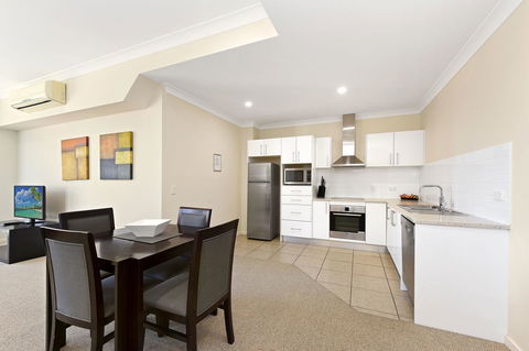 Macquarie Waters Boutique Apartment Hotel - Accommodation NT 6