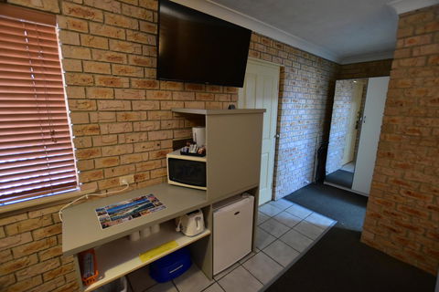 Best Western Kennedy Drive Airport Motel - Accommodation NT 23