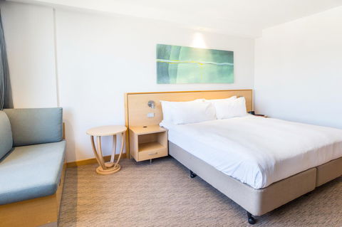 Crowne Plaza Sydney Coogee Beach, An IHG Hotel - Accommodation NT 6