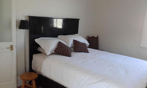 182 Anson Street - Accommodation NT 7