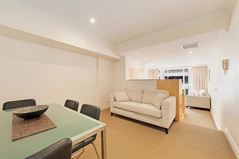 Wyndel Apartments Sydney CBD - Bond - NT Tourism 9