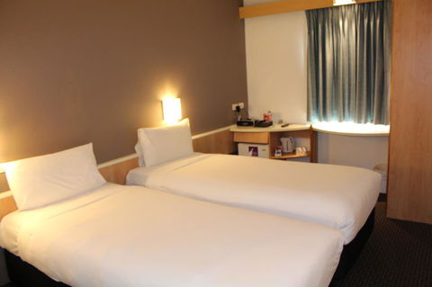 Ibis Thornleigh - Accommodation NT 17