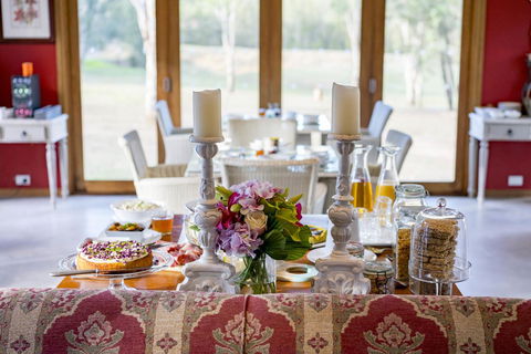 Thistle Hill Guesthouse - Walk To Many Wineries And Restaurants - Accommodation NT 20