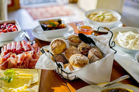 Thistle Hill Guesthouse - Walk To Many Wineries And Restaurants - Accommodation NT 13