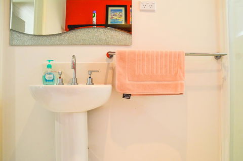 Yigala House - Accommodation NT 28