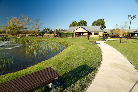 Potters Apartments - Accommodation NT 43