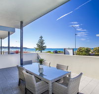 Beachfront Apartment Unit 2 - NT Tourism