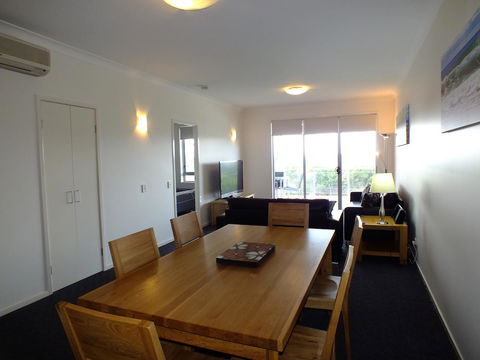 Pacific Marina Apartments - Accommodation NT 37