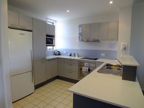 Pacific Marina Apartments - Accommodation NT 9