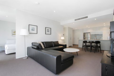 Lakefront 116 Kingston ACT - Accommodation NT 16