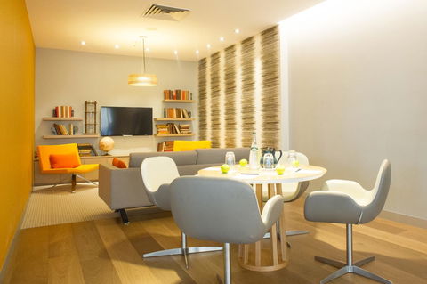 Novotel Sydney Darling Harbour - Accommodation NT 27
