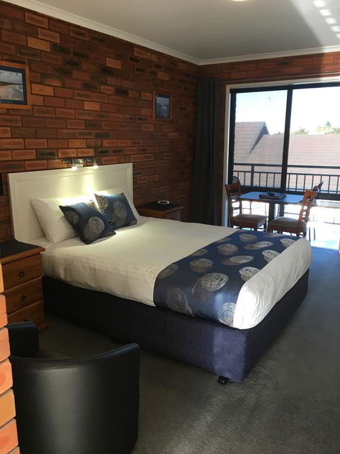 Pelican Motor Inn - Accommodation NT 19