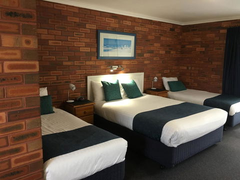 Pelican Motor Inn - Accommodation NT 14