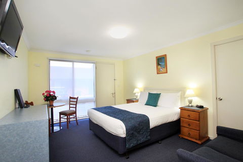 Pelican Motor Inn - Accommodation NT 42
