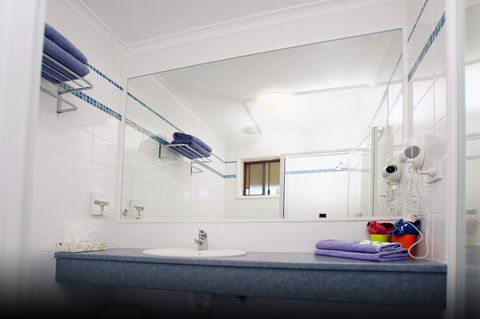 Pelican Motor Inn - Accommodation NT 30