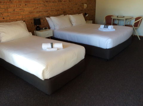 Bega Downs Motor Inn - Accommodation NT 5