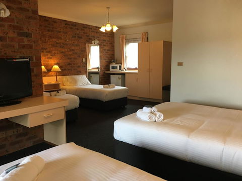 Bega Downs Motor Inn - Accommodation NT 14