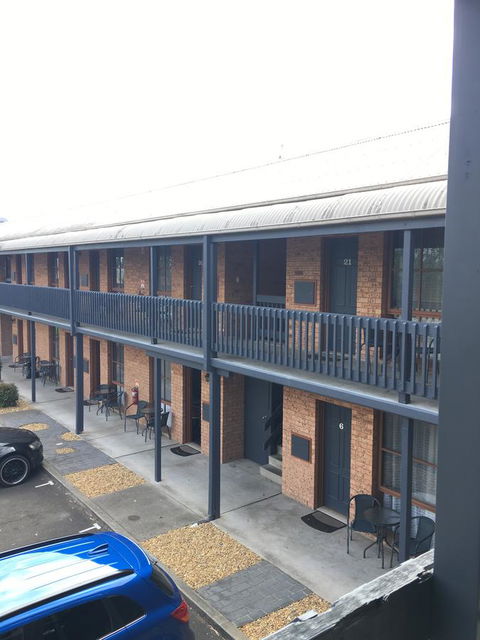 Bega Downs Motor Inn - Accommodation NT 10