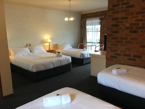 Bega Downs Motor Inn - Accommodation NT 13