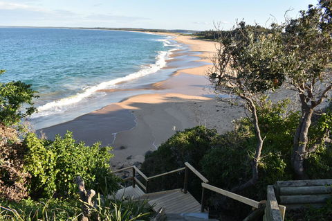 Neptune I Absolute Beachfront I Stunning Views - Accommodation NT 37