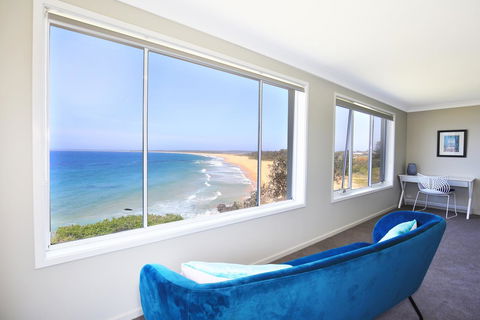 Neptune I Absolute Beachfront I Stunning Views - Accommodation NT 13