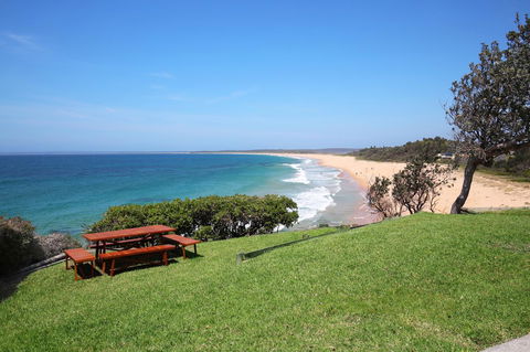 Neptune I Absolute Beachfront I Stunning Views - Accommodation NT 31