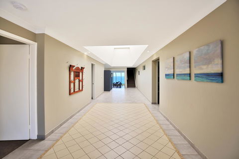 Neptune I Absolute Beachfront I Stunning Views - Accommodation NT 23