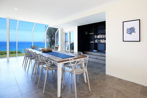 Neptune I Absolute Beachfront I Stunning Views - Accommodation NT 6