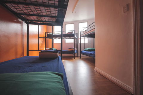 Mad Monkey Kings Cross - Accommodation NT 28