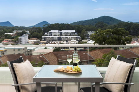 Oaks Nelson Bay Lure Suites - Accommodation NT 5